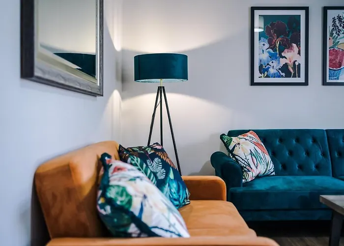 Westwood Lodge Serviced Apartment
